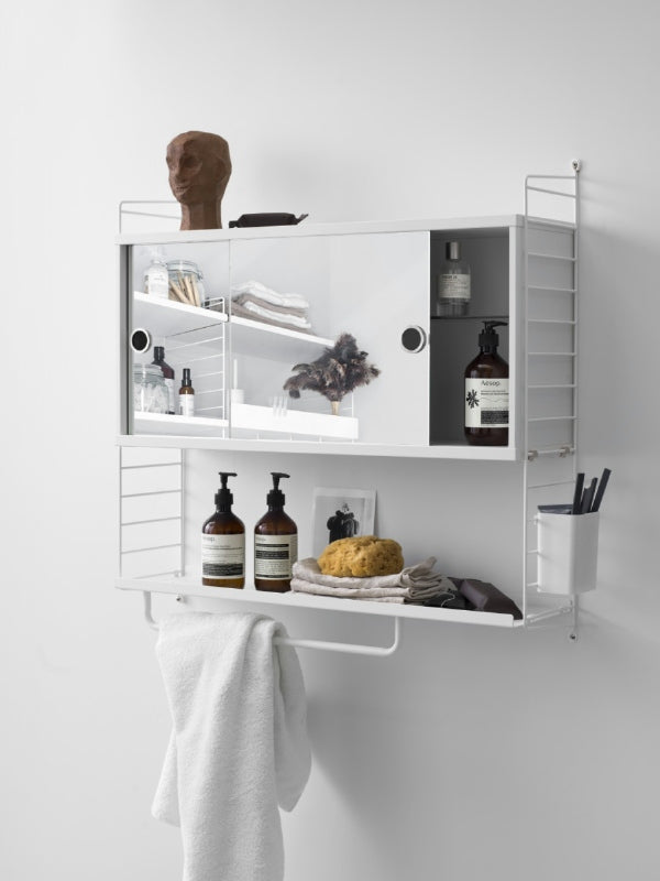 String kast met spiegel deuren